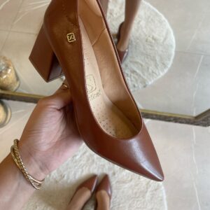 Scarpin Alexandra Caramelo