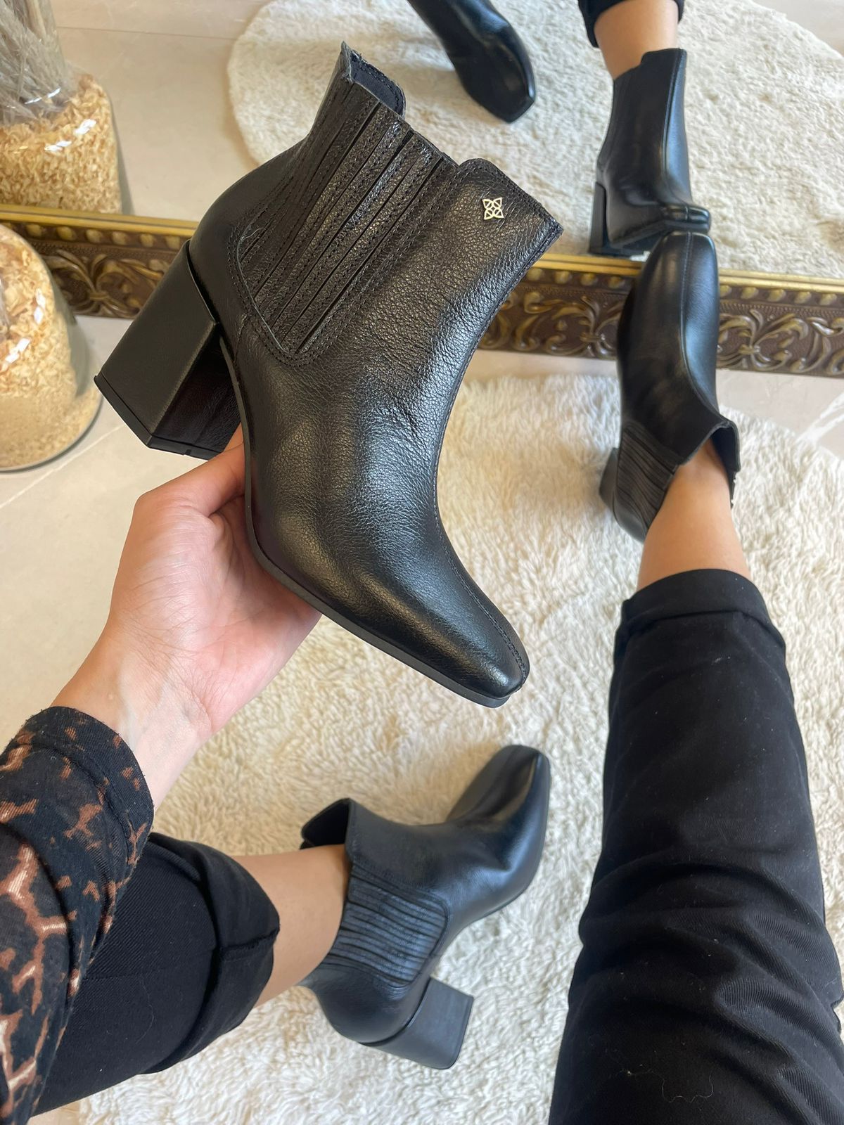 Bota Jordana Preta