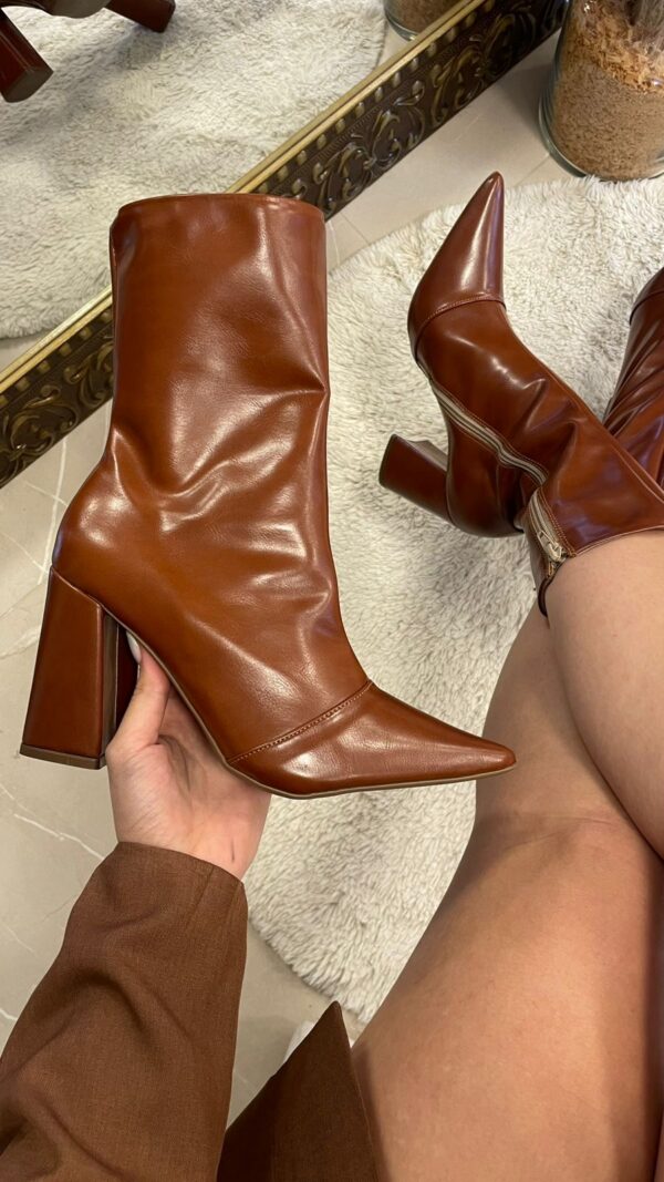 Bota Tessa Caramelo - Imagem 2